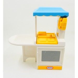 Little Tikes Dollhouse Furniture Kitchen Island Sink Table Oven Blue Roof